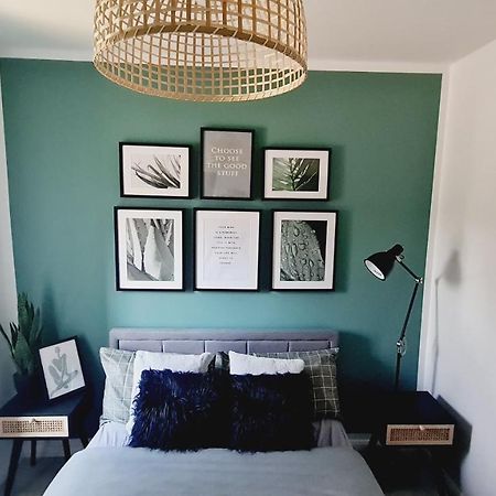 Beautiful 2Bed House With Garden, Walking Distance To Town - Free Parking Apartment Glasgow Bagian luar foto