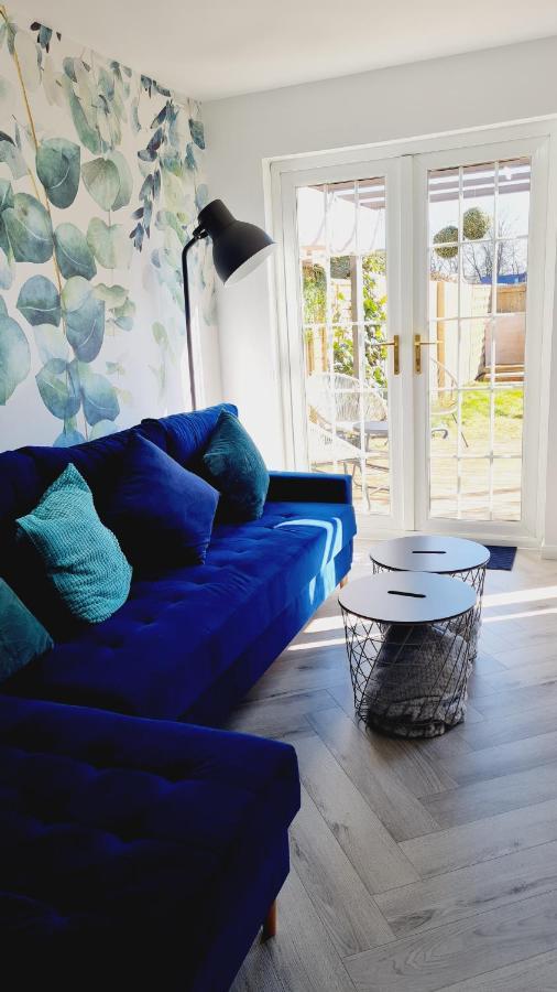 Beautiful 2Bed House With Garden, Walking Distance To Town - Free Parking Apartment Glasgow Bagian luar foto
