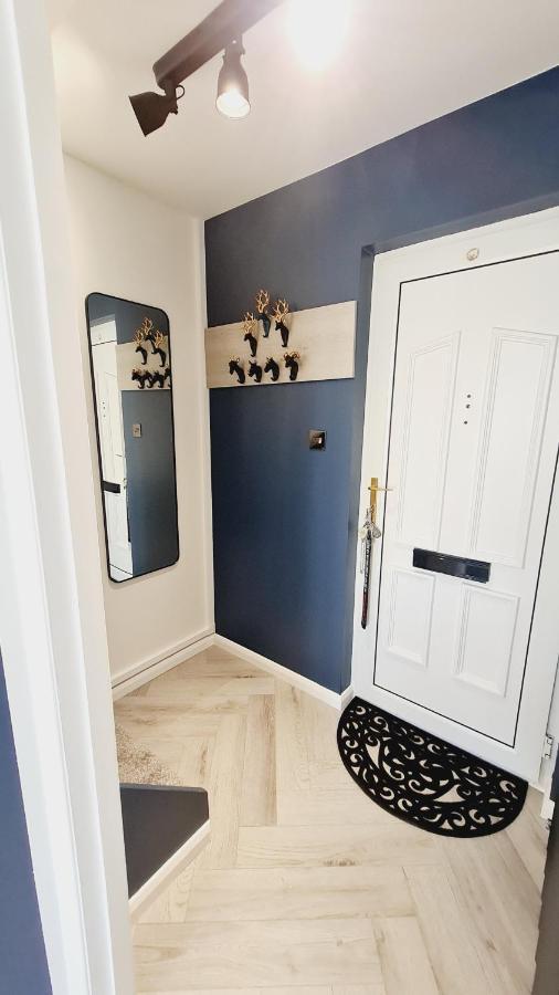 Beautiful 2Bed House With Garden, Walking Distance To Town - Free Parking Apartment Glasgow Bagian luar foto